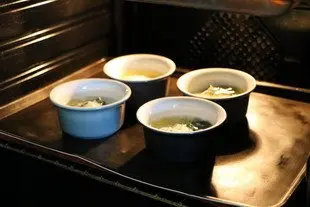 Oeufs cocotte aux épinards : Étape 6