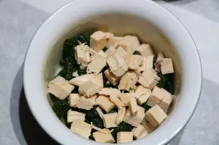 Oeufs cocotte poulet et épinards : Étape 3