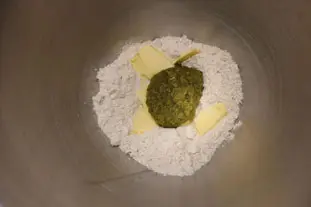 Crackers au pesto : Étape 1
