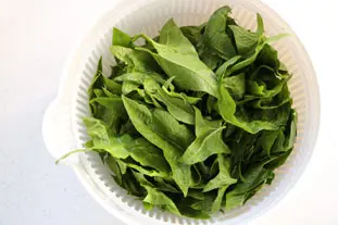 Salade d'épinards frais : Étape 2