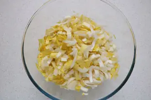 Salade d'endives Comtoise : Étape 2