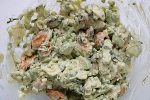 Salade au concombre, avocat et moules : Étape 5
