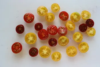 Salade de tomates cerises et deux choux : Étape 1