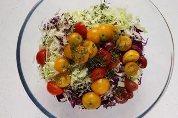 Salade de tomates cerises et deux choux : Étape 3