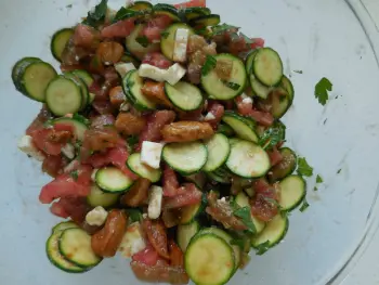 Salade grecque au poulet : Étape 8