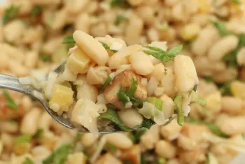 Voir cette recette Salade de haricots blancs, thon et Cheddar