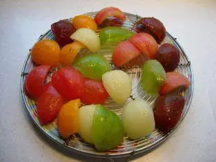 Salade concombres-tomates muticolores : Étape 3