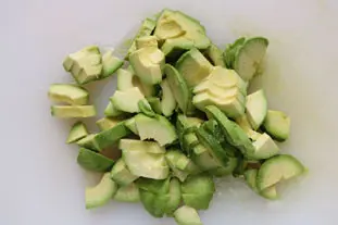 Salade verte d'avocat : Étape 1