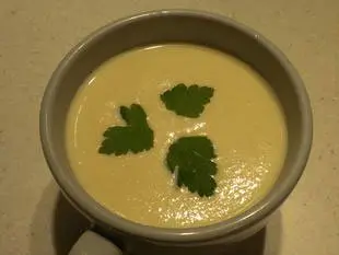 Potage céleri et moutarde