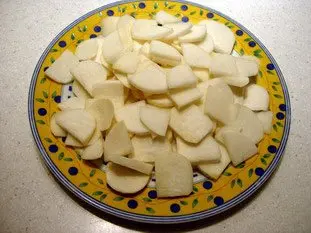 Potage aux navets et à la purée de sésame : Étape 1