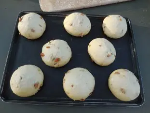 Pains à la cacahuète : Étape 9