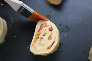 Pains pistache aux baies de goji : Étape 13