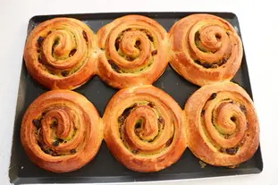 Pains pistache aux baies de goji : Étape 14