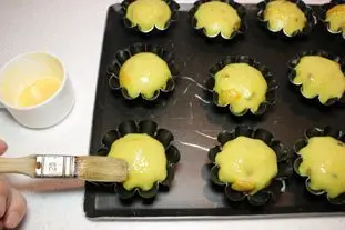 Petites brioches pistache-abricot : Étape 11