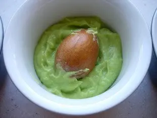 Le noyau d'avocat empêche de noircir