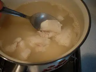 Pétales de poisson, julienne de légumes et beurre blanc : Étape 2