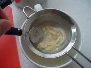 Pavé de poisson à la vapeur de romarin : Étape 5