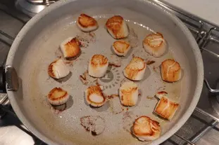 Noix de Saint-Jacques à l'oseille et au Noilly : Étape 5