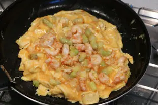 Oeufs brouillés aux langoustines et pointes d'asperges : Étape 9