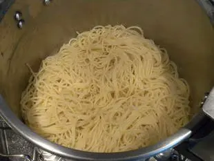 Spaghettis aux moules et basilic : Étape 3