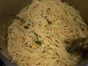 Spaghettis aux moules et basilic : Étape 5
