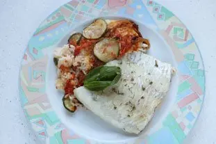 Filet de lieu en gratin de légumes et riz