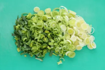 Filet de poissons aux poireaux et crème moutardée : Étape 1