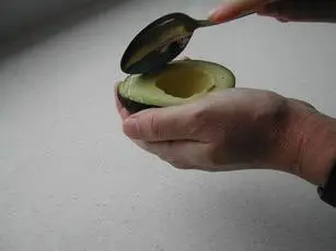 Comment préparer un avocat : Étape 9