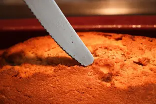 Comment savoir si un gâteau est bien cuit ? : Étape 3