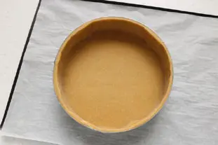 Comment bien garnir un moule à tarte : Étape 7