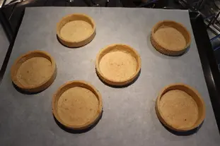 Comment faire des fonds de tartelettes : Étape 16