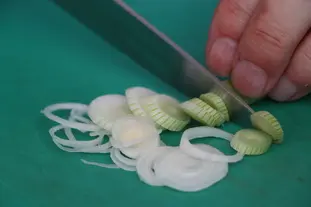Comment préparer un oignon nouveau : Étape 7