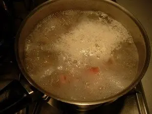Comment cuire des lardons sans qu'ils amènent trop de gras : Étape 2