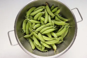 Comment préparer des petits pois nouveaux : Étape 1