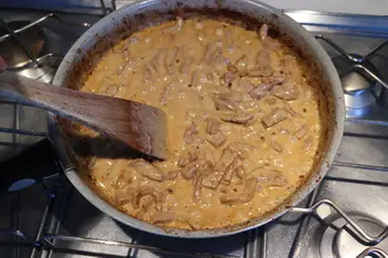 Émincé de veau aux poireaux et champignons : Étape 15