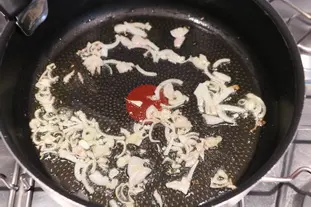 Sauté de porc crémeux aux champignons de Paris : Étape 4