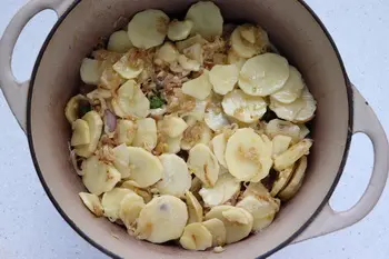 Côtelettes de porc à la Champvallon : Étape 12