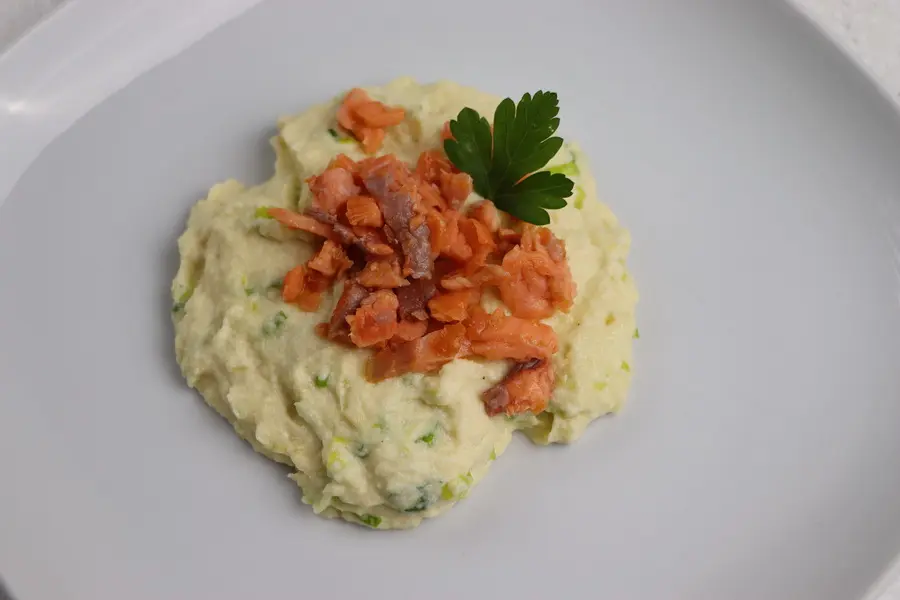 Crémeux de chou-fleur au saumon fumé