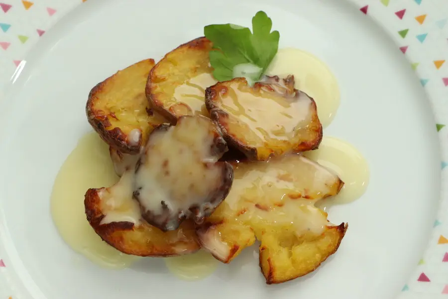 Pommes de terre écrasées à la cancoillotte