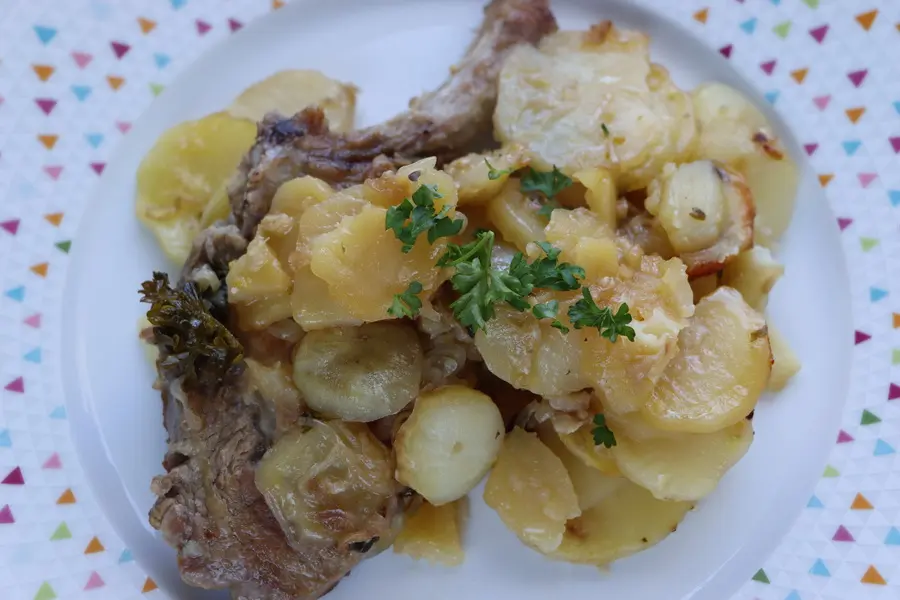 Côtelettes de porc à la Champvallon