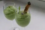 Crème d'avocat à l'oseille