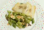 Filet de lieu aux asperges vertes et amandes